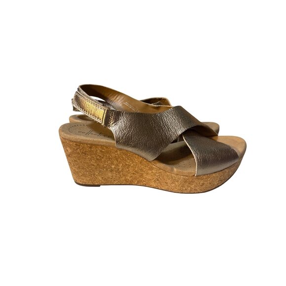 Clarks Collection Womens 8.5 Metallic Bronze Wedge Sandals With Cork Sole & Adj - Picture 4 of 8